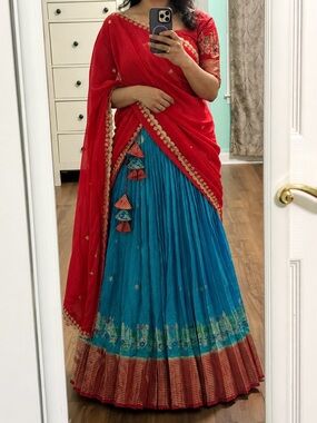 Womens Indian ethnic lehenga/ half saree